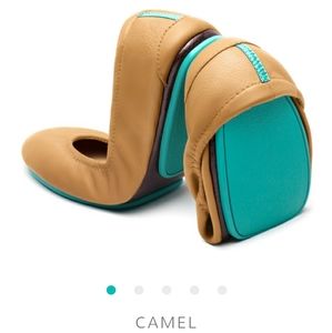 Tieks Camel flat shoes